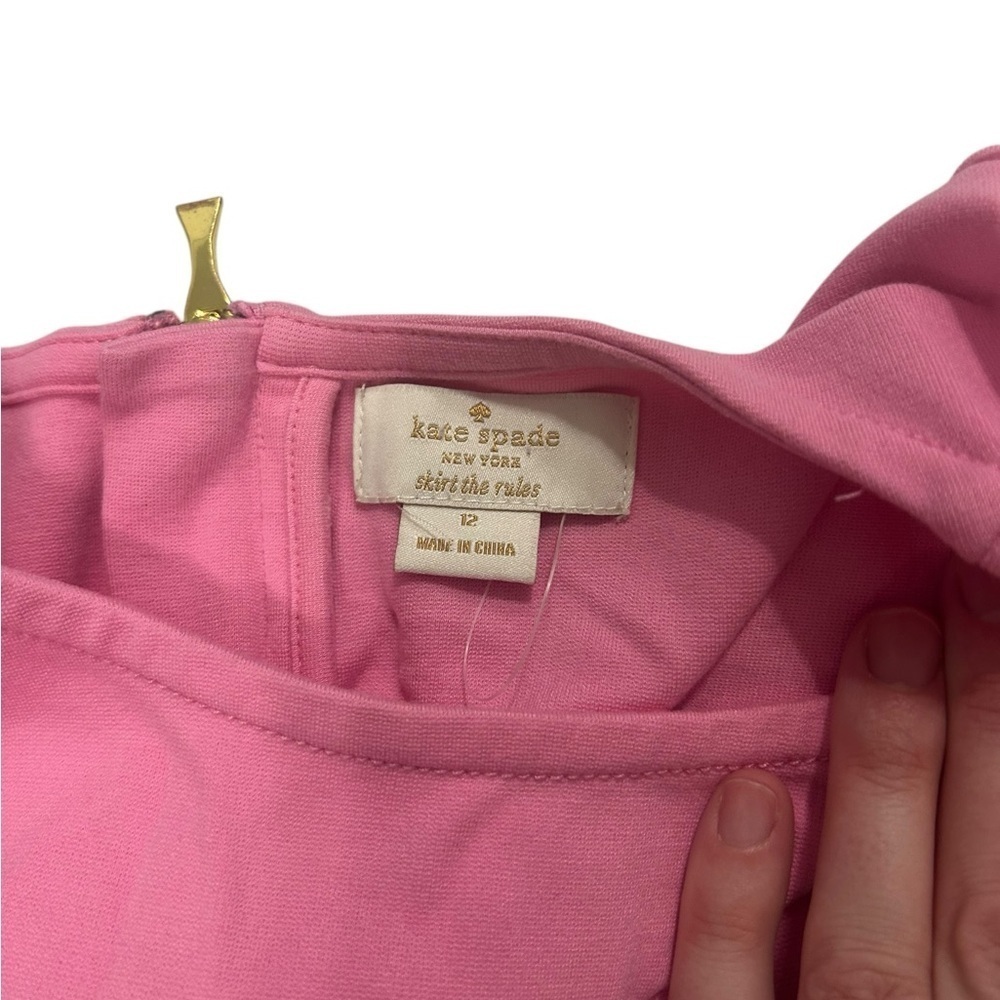Kate Spade Bright pink dress short sleeve round neck casual (girl) in size 12 - Picture 3 of 7